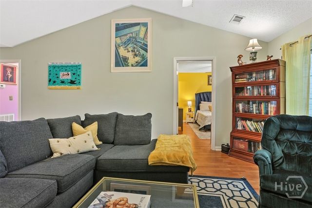 310 Tibet Avenue 26, Savannah, GA 31406
