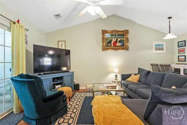 310 Tibet Avenue 26, Savannah, GA 31406