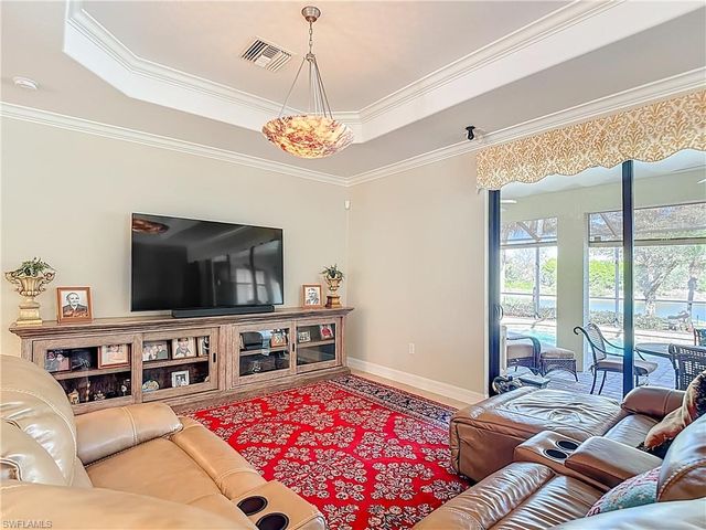 9250 VENETO PL, Naples, FL 34113