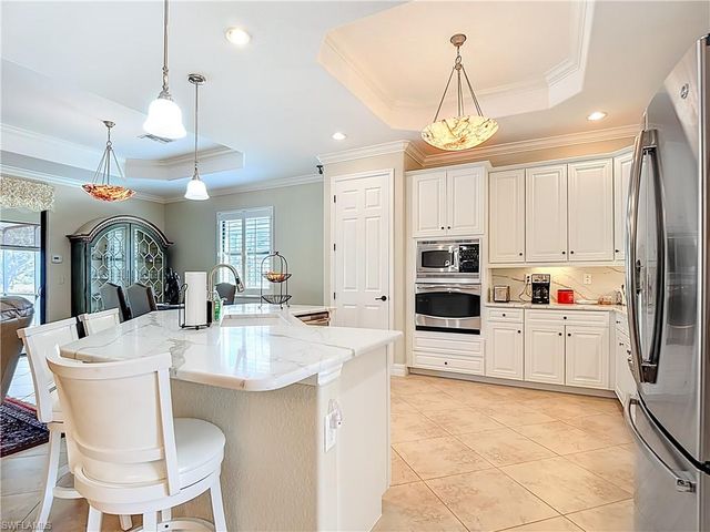 9250 VENETO PL, Naples, FL 34113