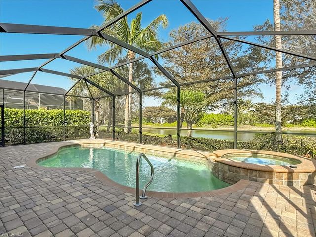 9250 VENETO PL, Naples, FL 34113