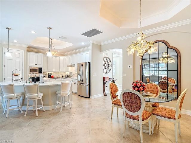 9250 VENETO PL, Naples, FL 34113