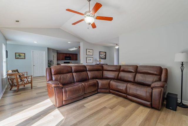 133 Burkridge West Dr., Myrtle Beach, SC 29588