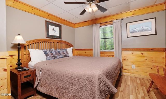 623 Iron Mountain Road, Pigeon Forge, TN 37863