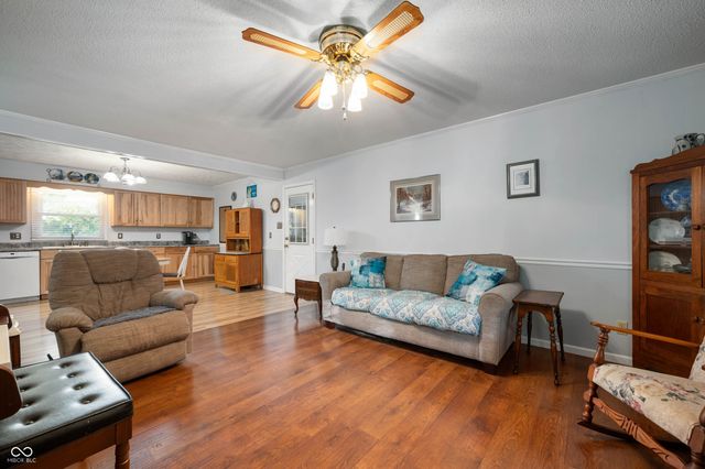 3218 S 380 E, Anderson, IN 46017