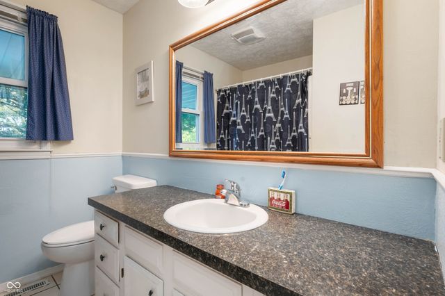 3218 S 380 E, Anderson, IN 46017