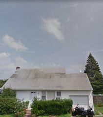 214 7th Street, Wantagh, NY 11793