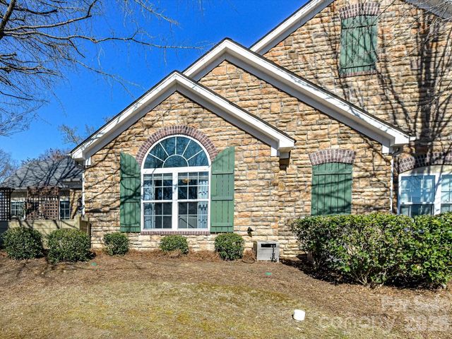 5433 Prosperity View Drive, Charlotte, NC 28269
