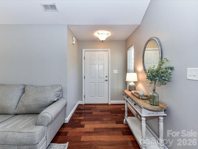 5433 Prosperity View Drive, Charlotte, NC 28269