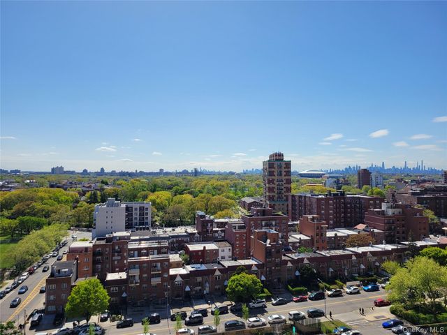 138-35 Elder Avenue 14K, Flushing, NY 11355