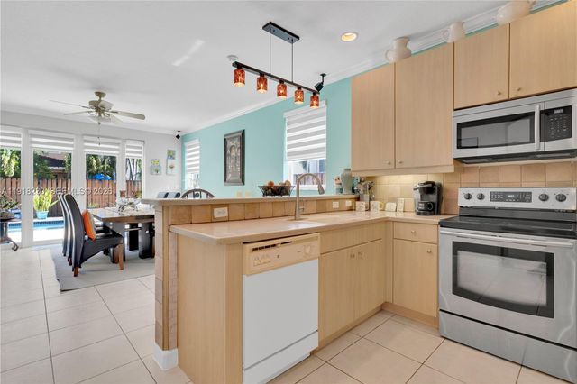 12415 SW 122nd Path, Miami, FL 33186