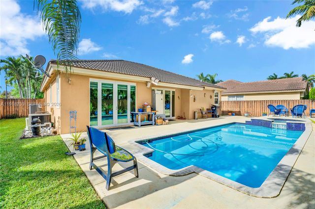 12415 SW 122nd Path, Miami, FL 33186