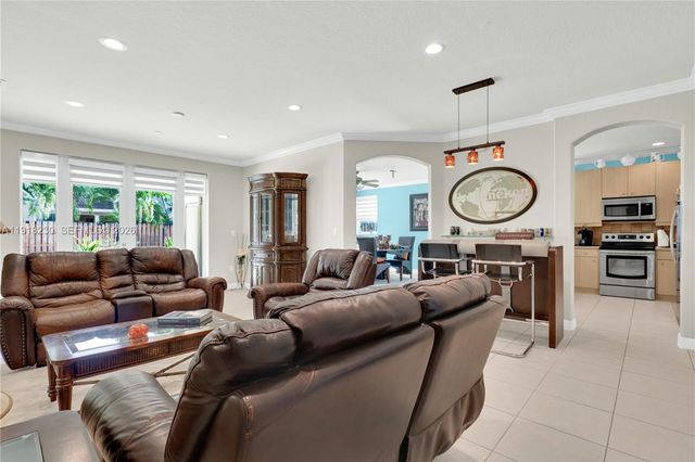 12415 SW 122nd Path, Miami, FL 33186