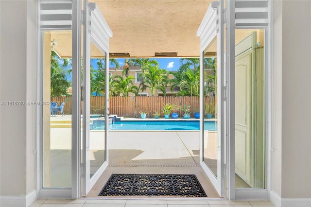 12415 SW 122nd Path, Miami, FL 33186