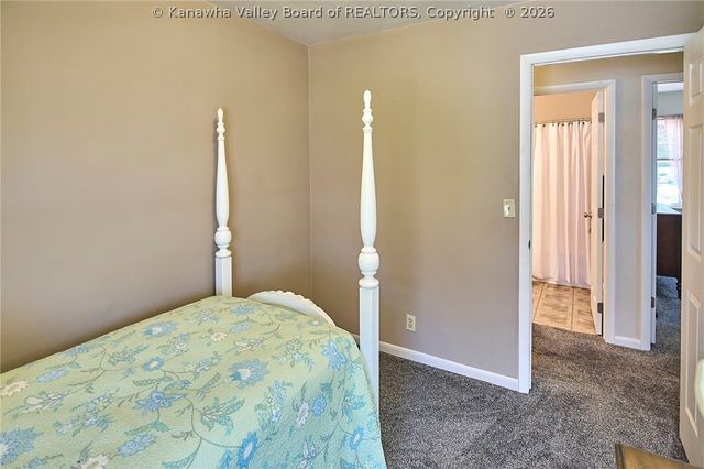 287 Oakmont Drive, Poca, WV 25159