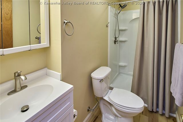 287 Oakmont Drive, Poca, WV 25159