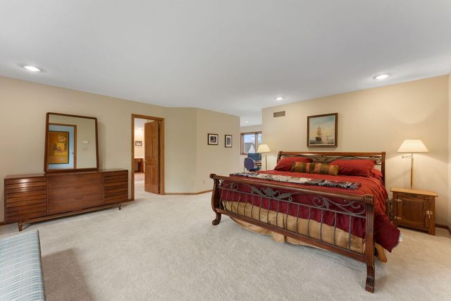 5498 Maple Ridge Court, Hopkins, MN 55343