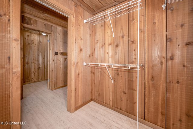 7417 Bluff Point Road, Gautier, MS 39553