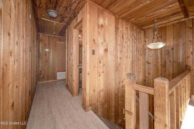 7417 Bluff Point Road, Gautier, MS 39553