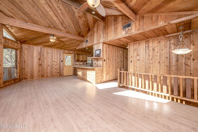 7417 Bluff Point Road, Gautier, MS 39553