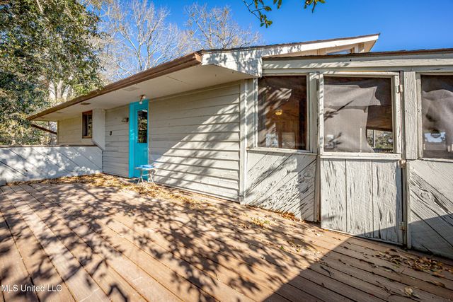 7417 Bluff Point Road, Gautier, MS 39553