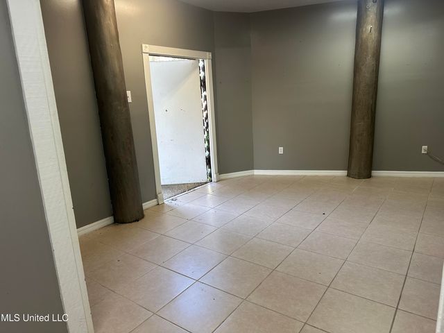 7417 Bluff Point Road, Gautier, MS 39553