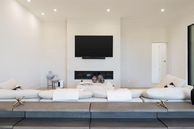 5820 Promenade Square, Oklahoma City, OK 73142