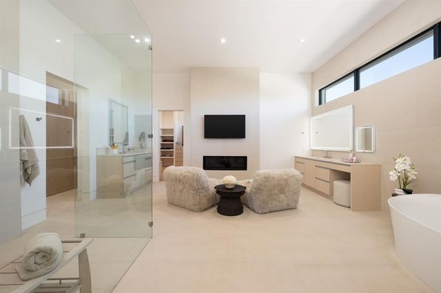 5820 Promenade Square, Oklahoma City, OK 73142