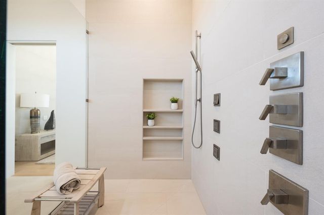 5820 Promenade Square, Oklahoma City, OK 73142