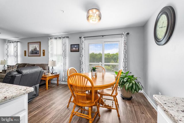 8 CRABAPPLE CT, Elkton, MD 21921