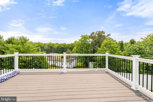 8 CRABAPPLE CT, Elkton, MD 21921