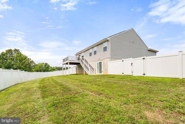 8 CRABAPPLE CT, Elkton, MD 21921