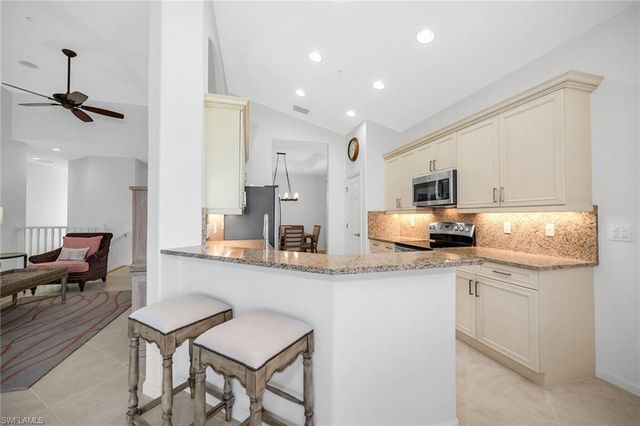 6689 Alden Woods CIR # 201, Naples, FL 34113