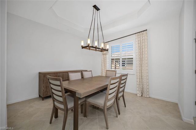 6689 Alden Woods CIR # 201, Naples, FL 34113