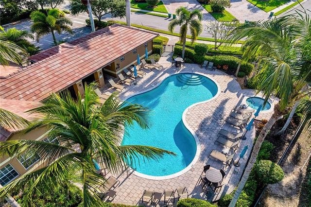 6689 Alden Woods CIR # 201, Naples, FL 34113