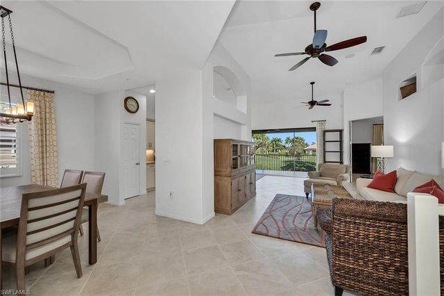 6689 Alden Woods CIR # 201, Naples, FL 34113