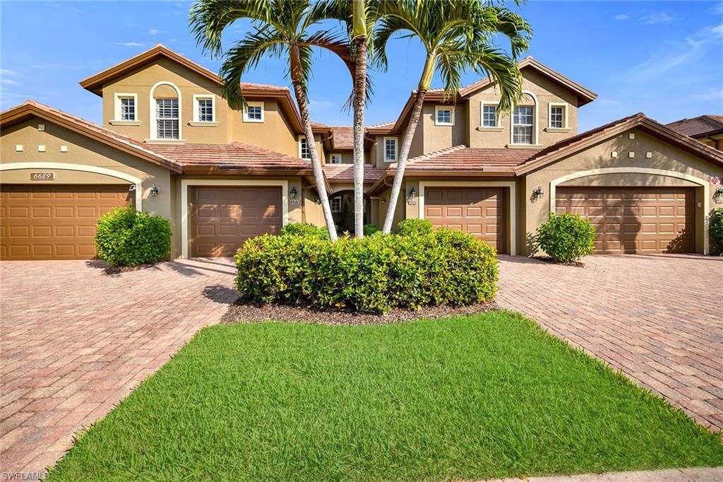6689 Alden Woods CIR # 201, Naples, FL 34113