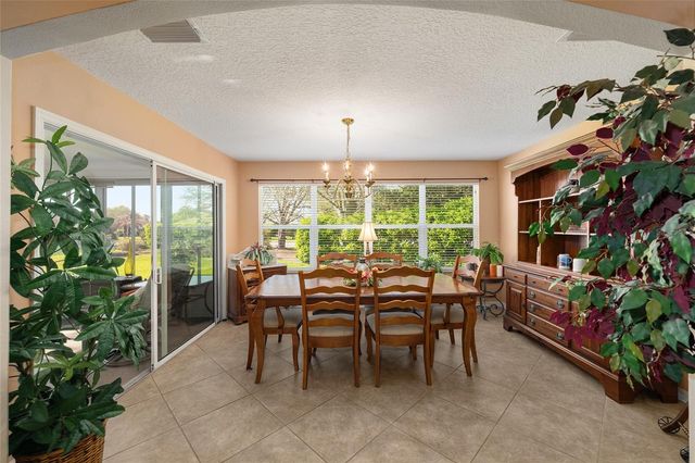 871 CASTLEBERRY CIRCLE, The Villages, FL 32162
