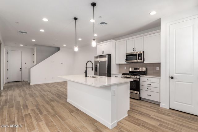 2787 N CLAIRE Drive, Buckeye, AZ 85396