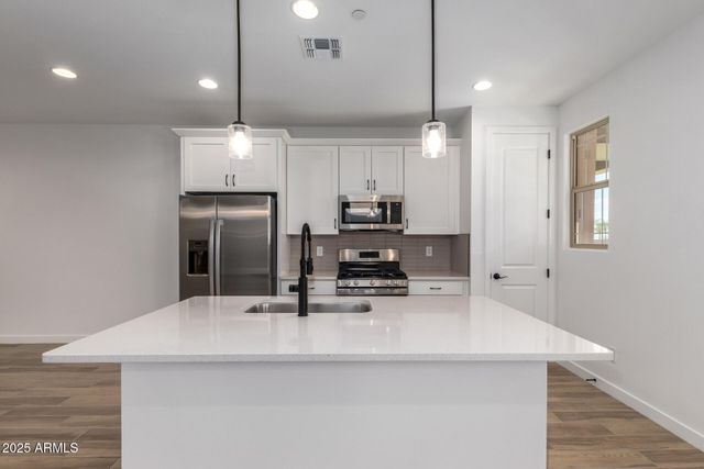 2787 N CLAIRE Drive, Buckeye, AZ 85396