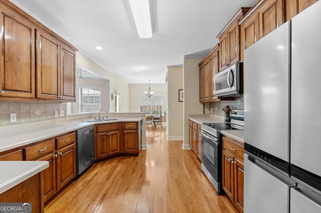 406 Long Shore Way, Newnan, GA 30265