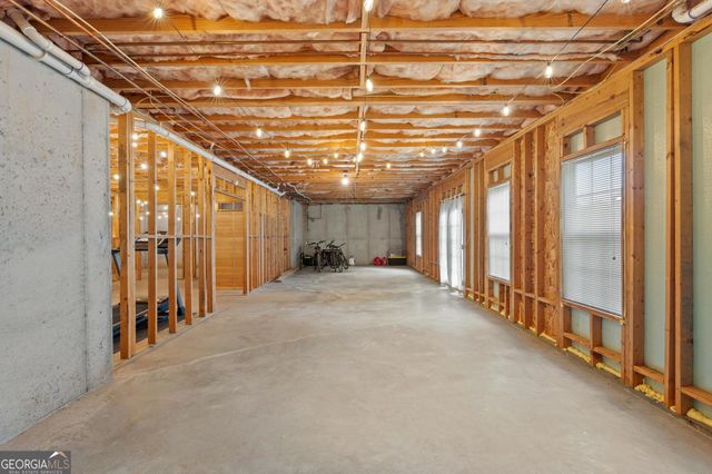 406 Long Shore Way, Newnan, GA 30265