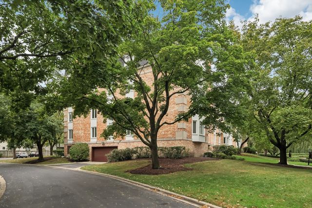 200 Lake Boulevard 439, Buffalo Grove, IL 60089