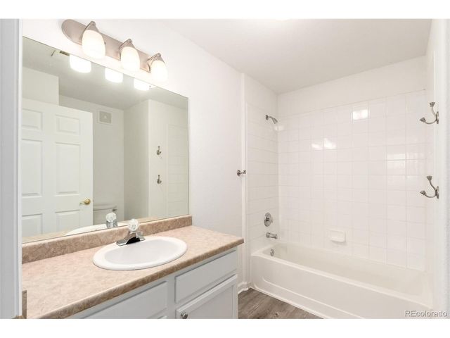 22545 E Ontario Dr 102, Aurora, CO 80016