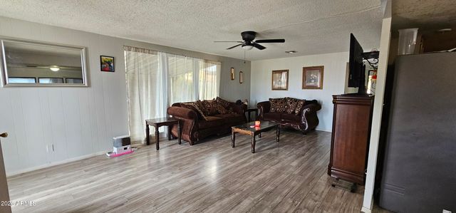 2725 E Bramble Avenue, Mesa, AZ 85204