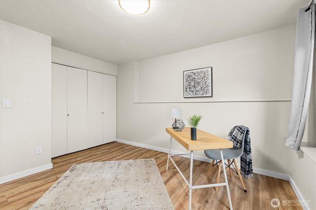 15919 NE 84th Avenue NE, Kenmore, WA 98028