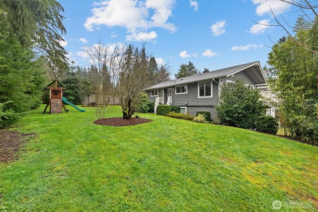 15919 NE 84th Avenue NE, Kenmore, WA 98028