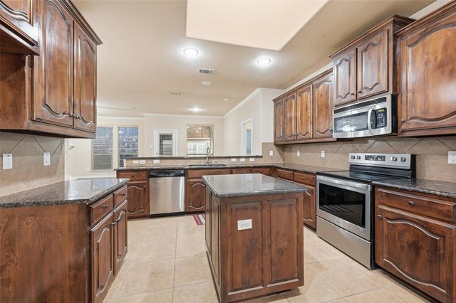 1616 Santa Anita Boulevard, Irving, TX 75060