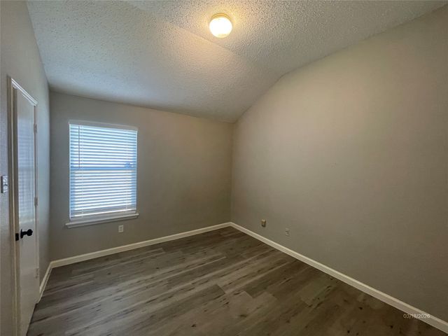 4849 Madyson Ridge Drive, Fort Worth, TX 76133