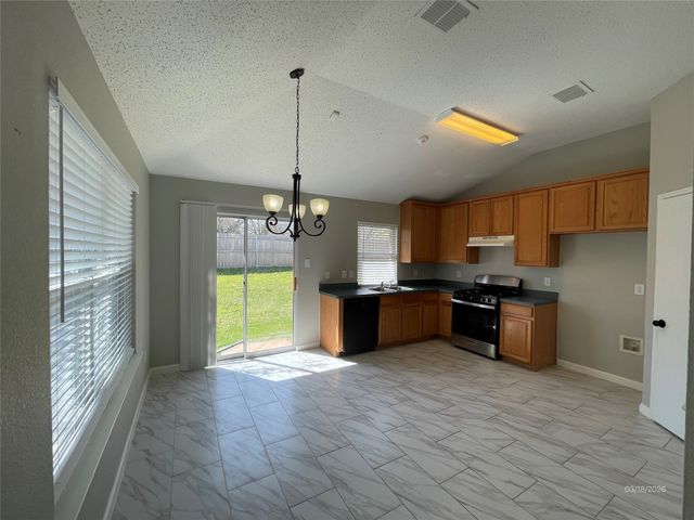 4849 Madyson Ridge Drive, Fort Worth, TX 76133